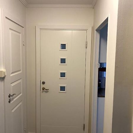 Lovely 2 Bedroom Apartmen With Free Parking Bergen Buitenkant foto