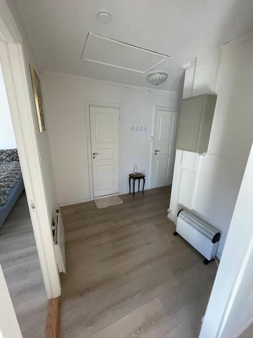 Lovely 2 Bedroom Apartmen With Free Parking Bergen Buitenkant foto